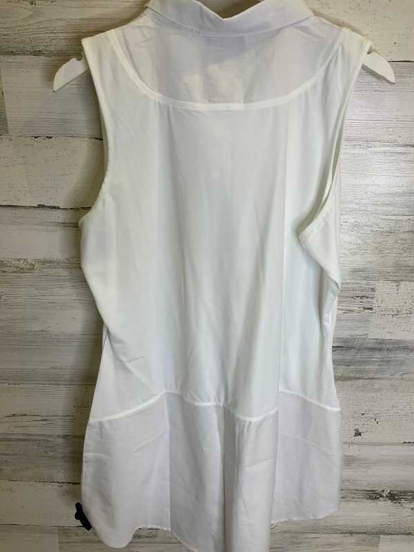 Top Sleeveless By Undercover In White, Size: 1x Hot on Sale