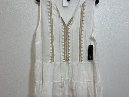 Top Sleeveless By Agb In White, Size: 2x For Discount