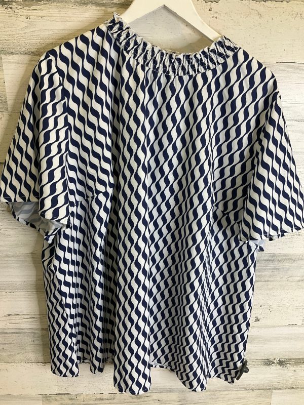 Top Short Sleeve By Cmf In Blue & White, Size: 4x Fashion