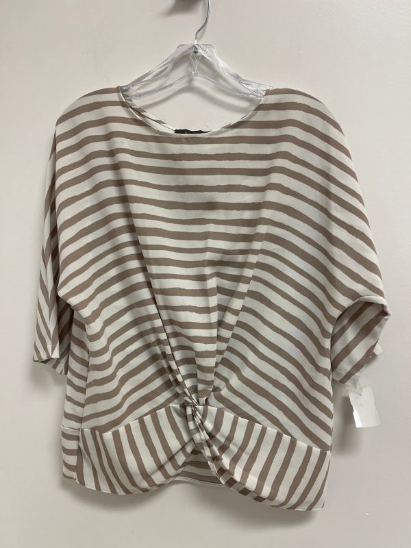 Top Short Sleeve By Primark In Cream & White, Size: S For Sale