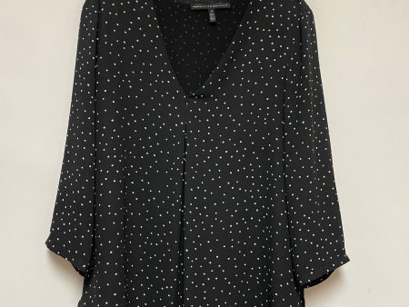 Top Short Sleeve By White House Black Market In Polkadot Pattern, Size: M Hot on Sale