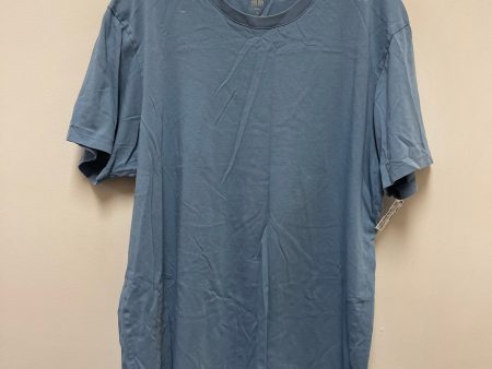 Top Short Sleeve By Clothes Mentor In Blue, Size: Xl For Sale