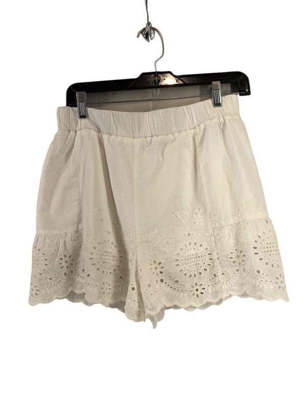 White Shorts Versona, Size M For Discount